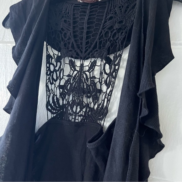 Floppy Flowy Black Cotton Vest with Crocheted Back size M NEW WITH TAGS 🖤✨ - Picture 2 of 8
